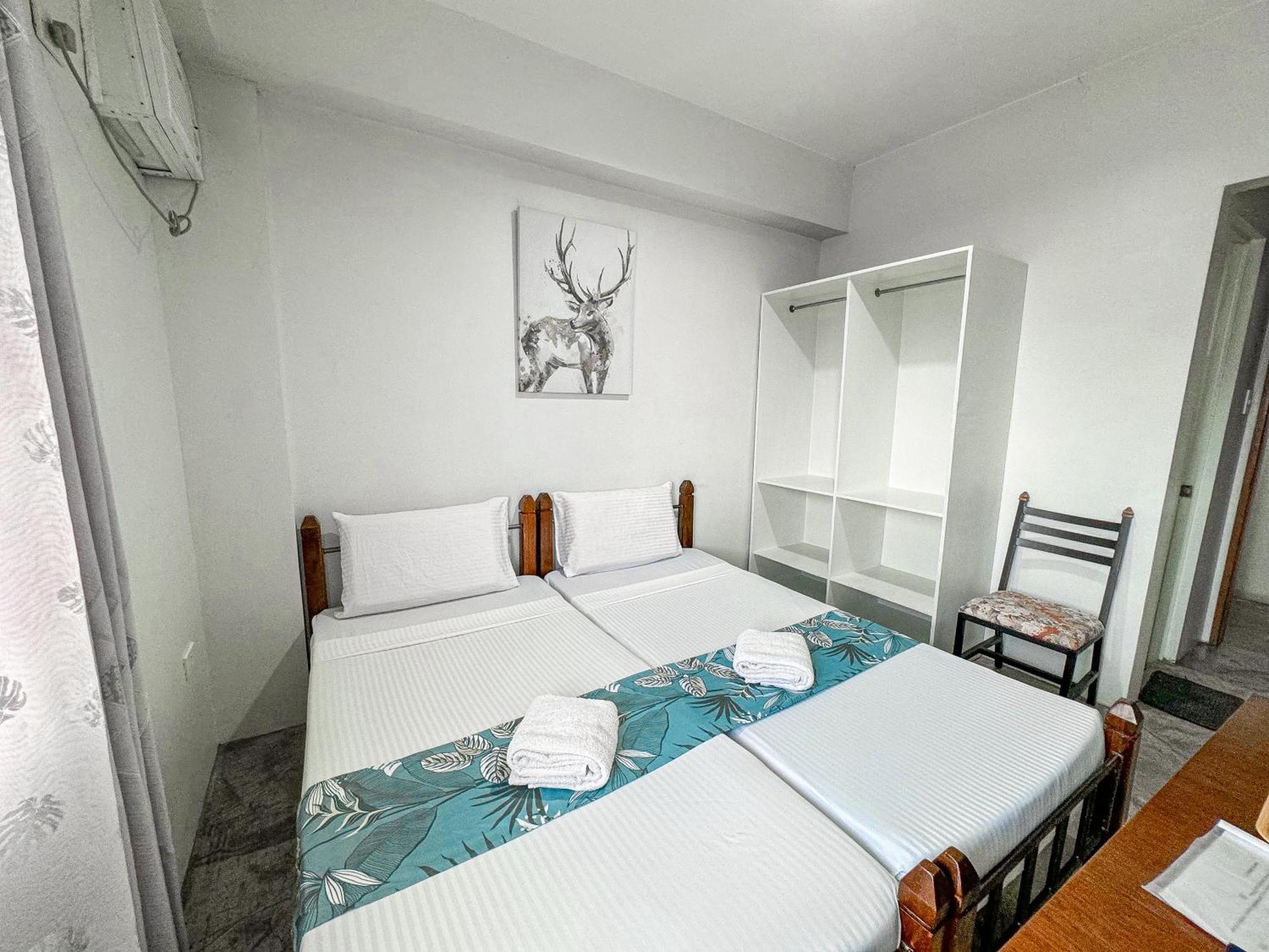 Gplace Hotel Cebu Exterior photo